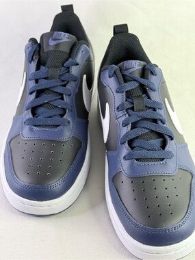 NikeYouth 5Y Sneakers in Navy, Black Style: BQ5448-404 Nike Court Boroughs Low 2